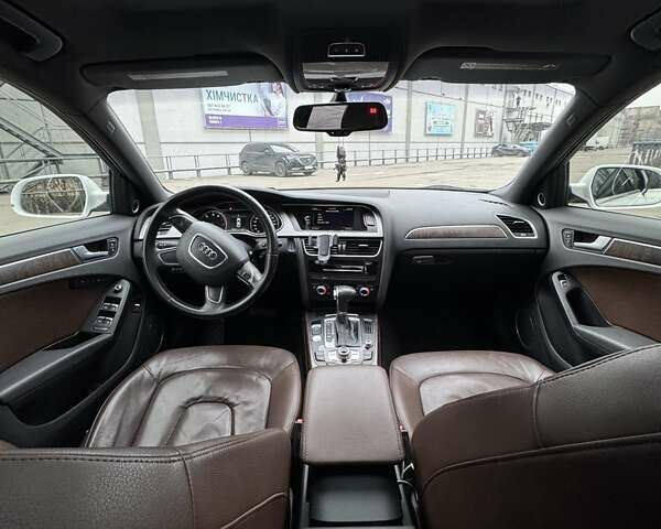 Білий Ауді А4, об'ємом двигуна 1.98 л та пробігом 213 тис. км за 11300 $, фото 28 на Automoto.ua