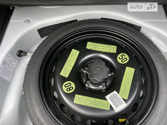 Белый Ауди А4, объемом двигателя 1.8 л и пробегом 220 тыс. км за 12500 $, фото 35 на Automoto.ua