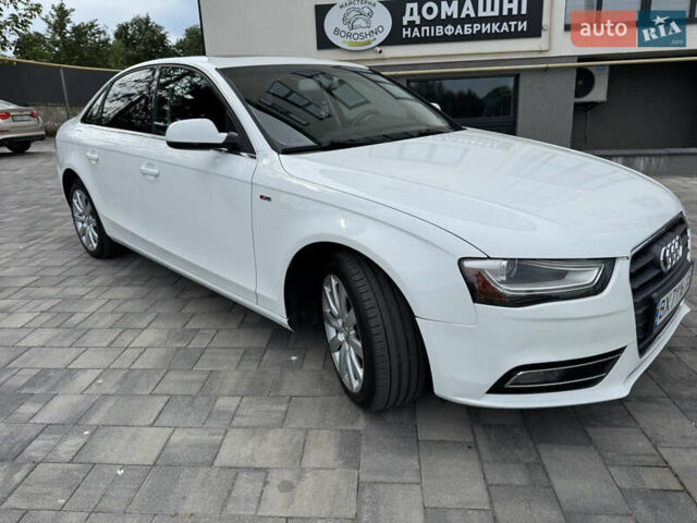Белый Ауди А4, объемом двигателя 1.98 л и пробегом 335 тыс. км за 12500 $, фото 5 на Automoto.ua
