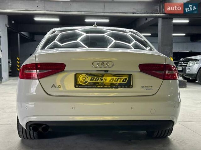 Белый Ауди А4, объемом двигателя 2 л и пробегом 220 тыс. км за 12600 $, фото 4 на Automoto.ua