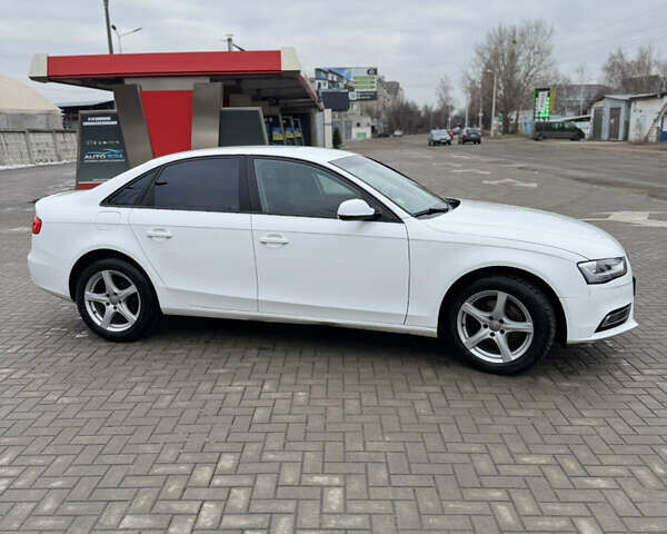 Белый Ауди А4, объемом двигателя 1.8 л и пробегом 196 тыс. км за 11800 $, фото 7 на Automoto.ua