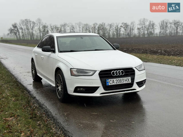 Белый Ауди А4, объемом двигателя 1.98 л и пробегом 270 тыс. км за 9300 $, фото 4 на Automoto.ua