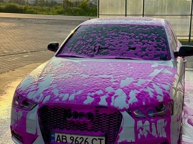 Белый Ауди А4, объемом двигателя 1.98 л и пробегом 237 тыс. км за 13000 $, фото 6 на Automoto.ua