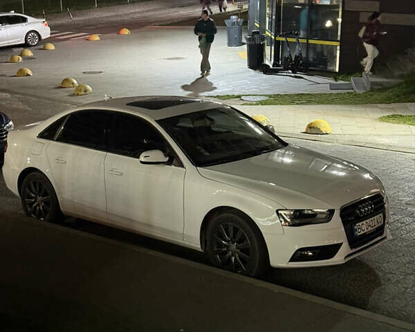 Белый Ауди А4, объемом двигателя 1.98 л и пробегом 162 тыс. км за 10800 $, фото 1 на Automoto.ua