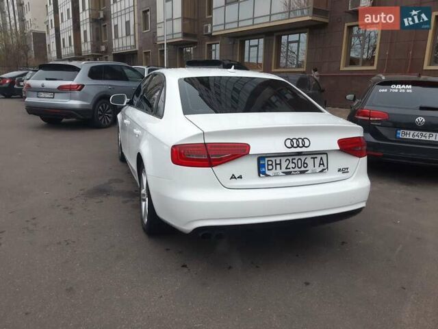 Ауді А4 2012 у Одесі на Automoto.ua Білий Ауді А4, об'ємом двигуна 1.98 л та пробігом 197 тис. км за 11300 $, фото 6 на Automoto.ua