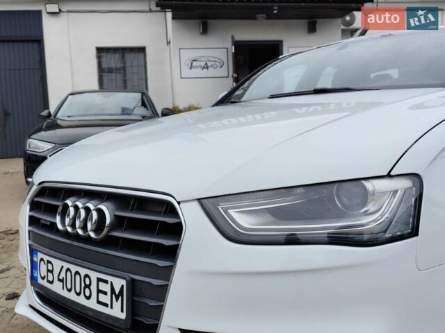 Белый Ауди А4, объемом двигателя 1.98 л и пробегом 221 тыс. км за 12200 $, фото 8 на Automoto.ua