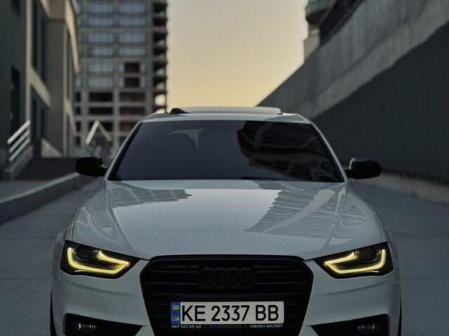 Белый Ауди А4, объемом двигателя 2 л и пробегом 232 тыс. км за 11299 $, фото 2 на Automoto.ua