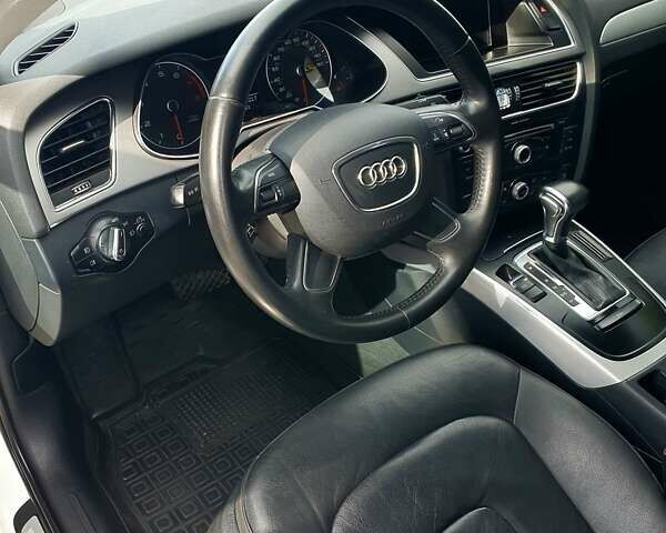 Белый Ауди А4, объемом двигателя 2 л и пробегом 212 тыс. км за 11500 $, фото 25 на Automoto.ua