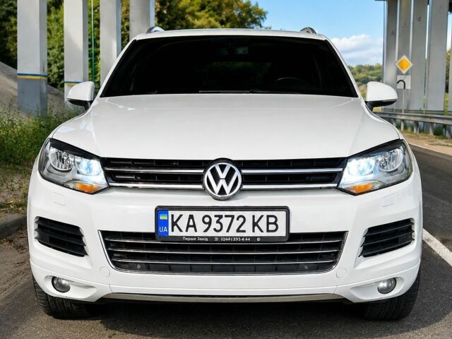 Білий Ауді А4, об'ємом двигуна 2 л та пробігом 197 тис. км за 11335 $, фото 16 на Automoto.ua