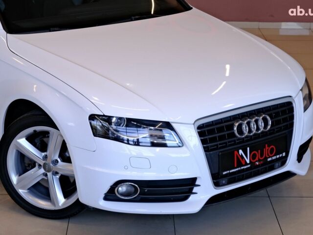 Белый Ауди А4, объемом двигателя 1.8 л и пробегом 198 тыс. км за 10900 $, фото 2 на Automoto.ua