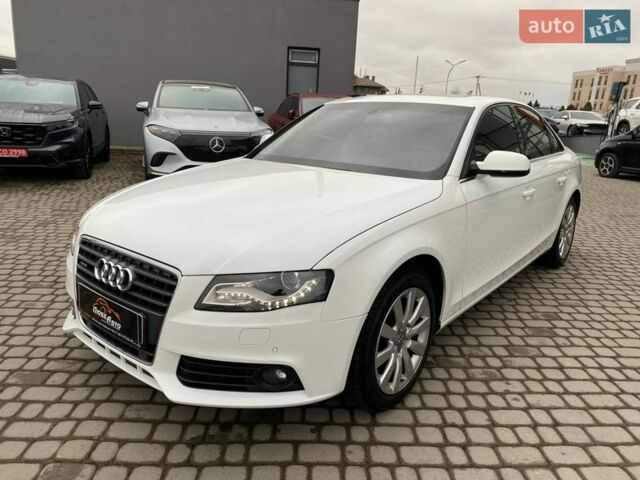 Белый Ауди А4, объемом двигателя 1.98 л и пробегом 57 тыс. км за 12000 $, фото 2 на Automoto.ua