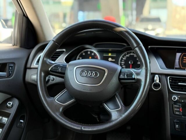 Белый Ауди А4, объемом двигателя 1.8 л и пробегом 280 тыс. км за 8000 $, фото 11 на Automoto.ua