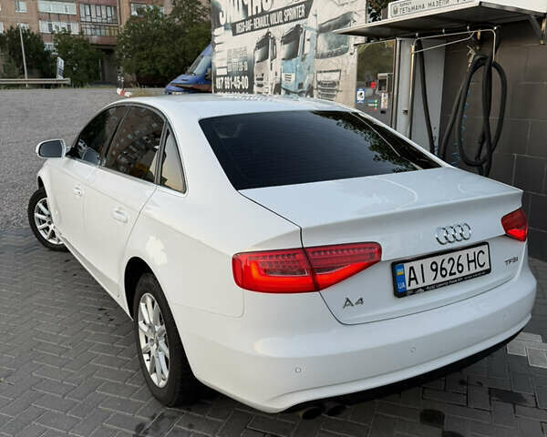 Белый Ауди А4, объемом двигателя 1.8 л и пробегом 222 тыс. км за 12500 $, фото 6 на Automoto.ua