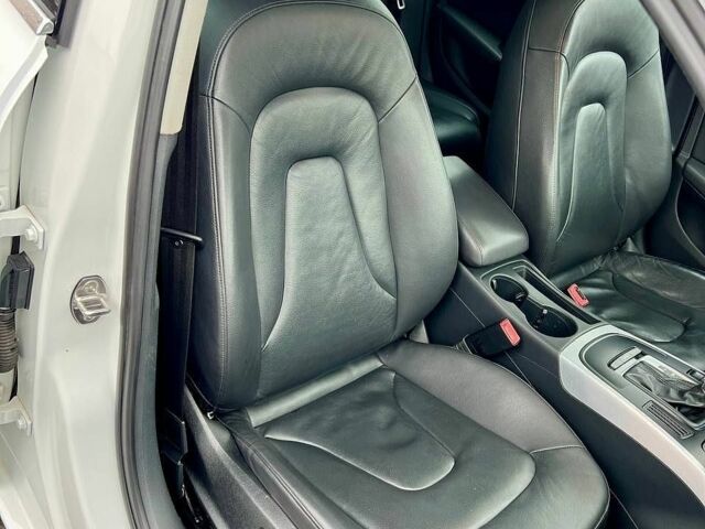 Білий Ауді А4, об'ємом двигуна 1.98 л та пробігом 250 тис. км за 9000 $, фото 8 на Automoto.ua