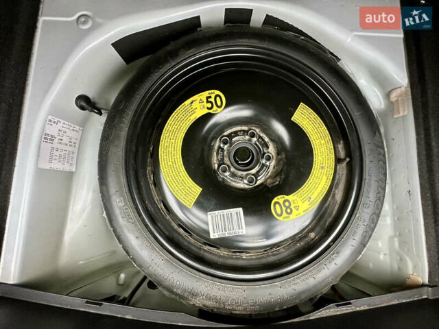 Белый Ауди А4, объемом двигателя 1.98 л и пробегом 159 тыс. км за 9999 $, фото 46 на Automoto.ua