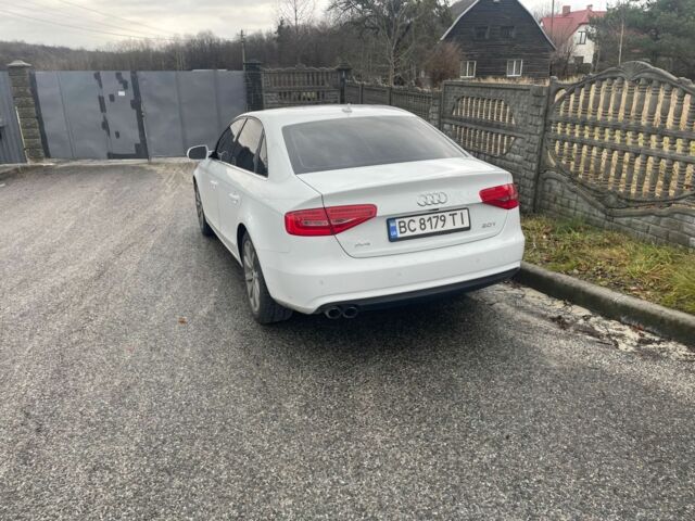 Белый Ауди А4, объемом двигателя 2 л и пробегом 217 тыс. км за 11000 $, фото 6 на Automoto.ua