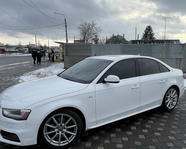 Белый Ауди А4, объемом двигателя 2 л и пробегом 239 тыс. км за 12000 $, фото 4 на Automoto.ua