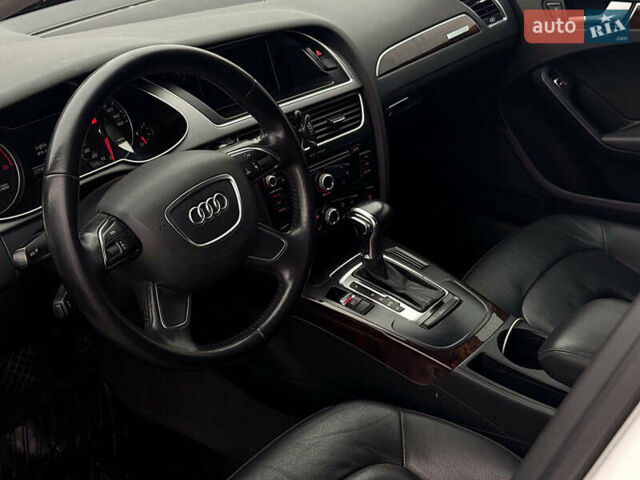 Белый Ауди А4, объемом двигателя 2 л и пробегом 228 тыс. км за 13500 $, фото 27 на Automoto.ua