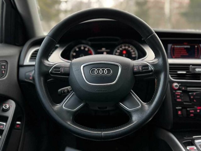 Білий Ауді А4, об'ємом двигуна 2 л та пробігом 171 тис. км за 11800 $, фото 9 на Automoto.ua