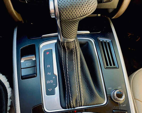 Белый Ауди А4, объемом двигателя 1.98 л и пробегом 160 тыс. км за 11000 $, фото 7 на Automoto.ua