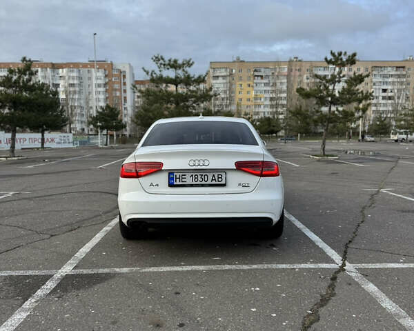 Белый Ауди А4, объемом двигателя 1.98 л и пробегом 135 тыс. км за 13999 $, фото 5 на Automoto.ua