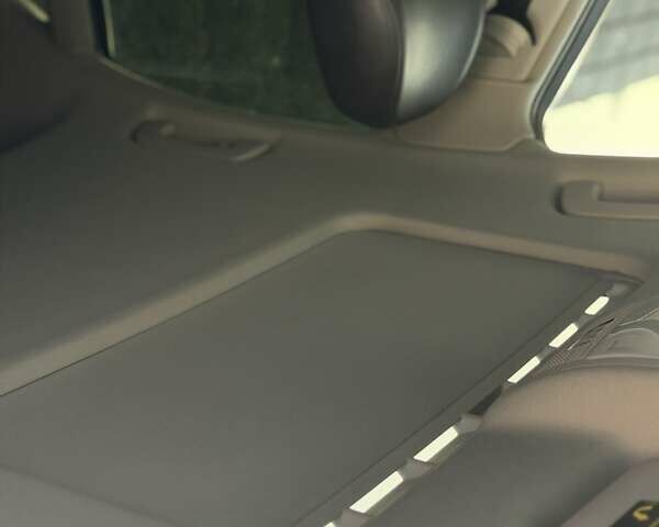 Білий Ауді А4, об'ємом двигуна 1.98 л та пробігом 206 тис. км за 13600 $, фото 26 на Automoto.ua