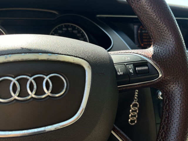 Белый Ауди А4, объемом двигателя 2 л и пробегом 152 тыс. км за 12800 $, фото 17 на Automoto.ua