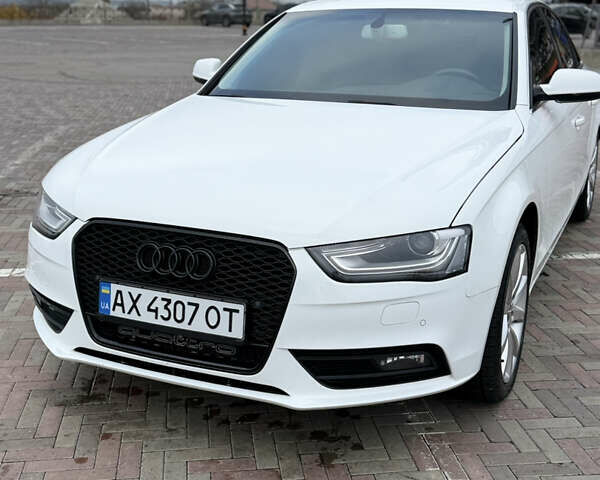 Білий Ауді А4, об'ємом двигуна 1.98 л та пробігом 258 тис. км за 15000 $, фото 1 на Automoto.ua