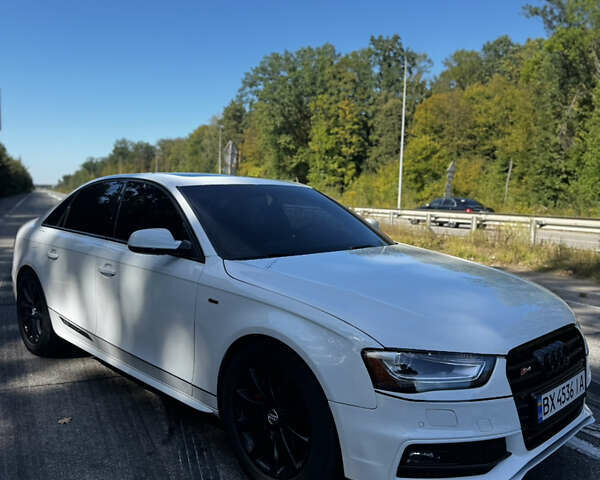 Белый Ауди А4, объемом двигателя 2 л и пробегом 209 тыс. км за 12900 $, фото 2 на Automoto.ua