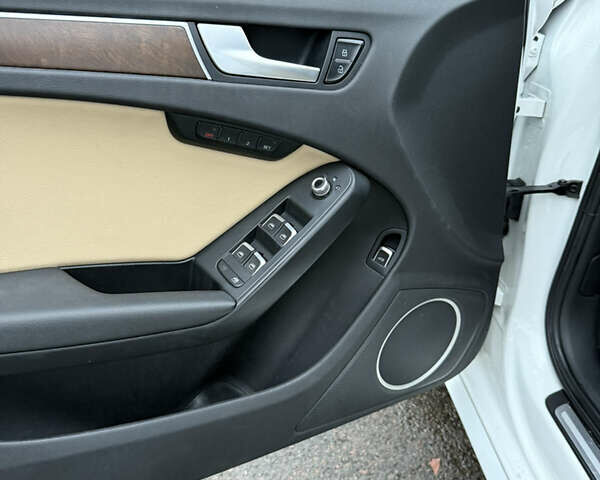 Белый Ауди А4, объемом двигателя 2 л и пробегом 1 тыс. км за 8999 $, фото 12 на Automoto.ua