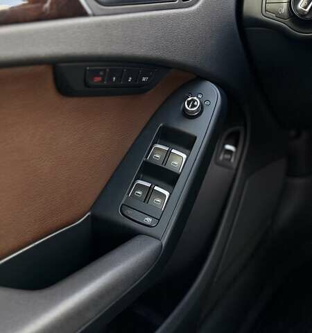 Белый Ауди А4, объемом двигателя 1.98 л и пробегом 150 тыс. км за 13000 $, фото 25 на Automoto.ua