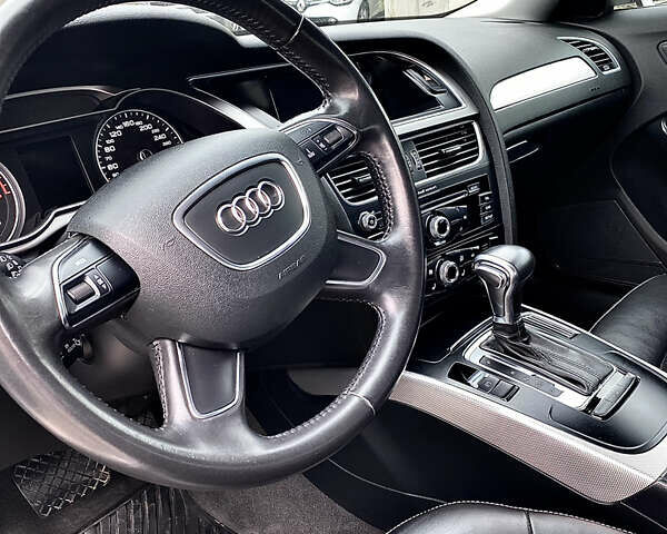 Ауди А4 2013 в Запорожье на Automoto.ua Белый Ауди А4, объемом двигателя 1.97 л и пробегом 119 тыс. км за 17000 $, фото 5 на Automoto.ua