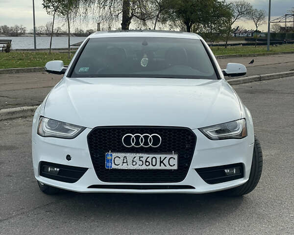 Белый Ауди А4, объемом двигателя 1.98 л и пробегом 190 тыс. км за 12000 $, фото 11 на Automoto.ua