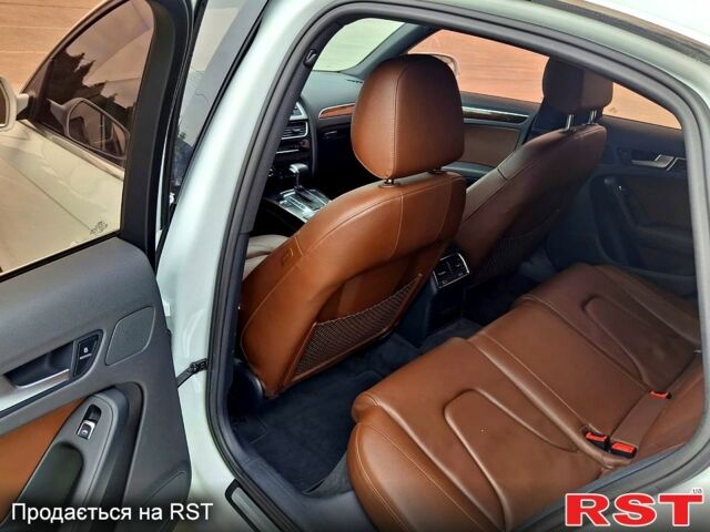 Белый Ауди А4, объемом двигателя 20 л и пробегом 222 тыс. км за 12300 $, фото 6 на Automoto.ua