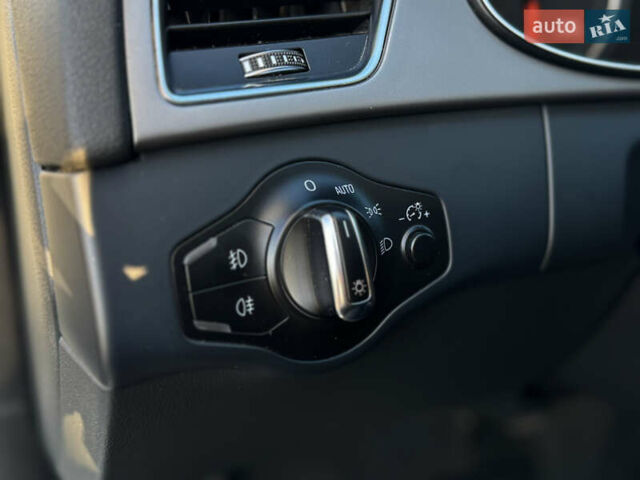 Белый Ауди А4, объемом двигателя 2 л и пробегом 200 тыс. км за 13800 $, фото 42 на Automoto.ua