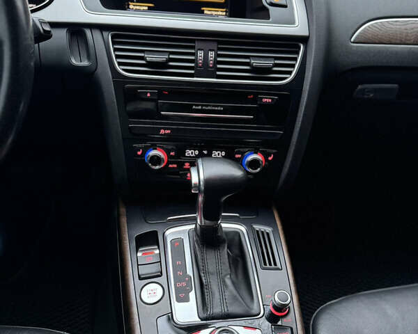 Білий Ауді А4, об'ємом двигуна 1.98 л та пробігом 161 тис. км за 14300 $, фото 17 на Automoto.ua