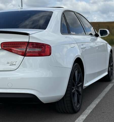 Белый Ауди А4, объемом двигателя 1.98 л и пробегом 150 тыс. км за 13000 $, фото 10 на Automoto.ua