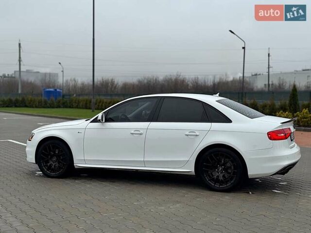 Белый Ауди А4, объемом двигателя 2 л и пробегом 228 тыс. км за 13500 $, фото 3 на Automoto.ua