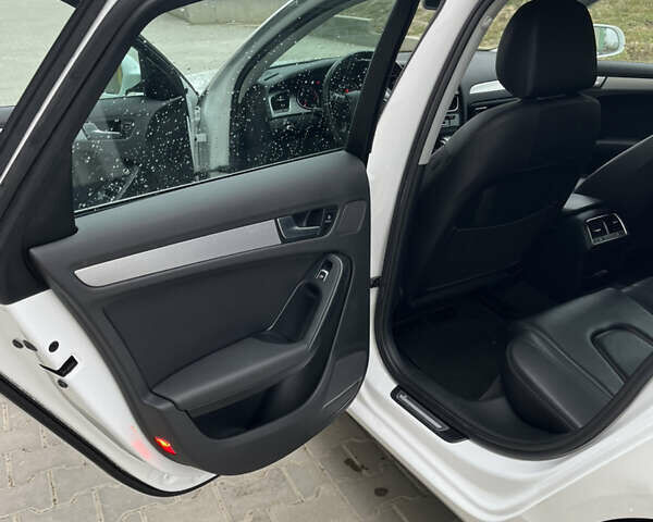 Білий Ауді А4, об'ємом двигуна 1.98 л та пробігом 200 тис. км за 12000 $, фото 24 на Automoto.ua