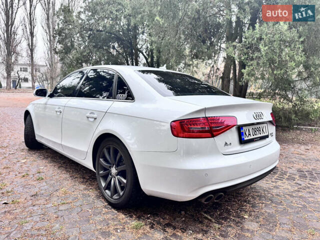 Белый Ауди А4, объемом двигателя 1.98 л и пробегом 218 тыс. км за 12099 $, фото 5 на Automoto.ua