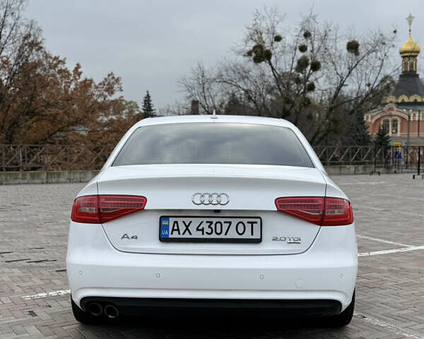 Білий Ауді А4, об'ємом двигуна 1.98 л та пробігом 258 тис. км за 15000 $, фото 7 на Automoto.ua
