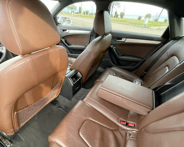 Белый Ауди А4, объемом двигателя 1.98 л и пробегом 190 тыс. км за 12000 $, фото 5 на Automoto.ua