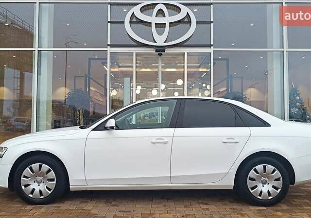 Белый Ауди А4, объемом двигателя 1.8 л и пробегом 134 тыс. км за 12541 $, фото 2 на Automoto.ua