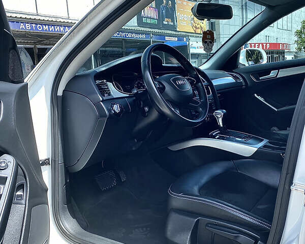 Ауди А4 2013 в Запорожье на Automoto.ua Белый Ауди А4, объемом двигателя 1.97 л и пробегом 119 тыс. км за 17000 $, фото 6 на Automoto.ua