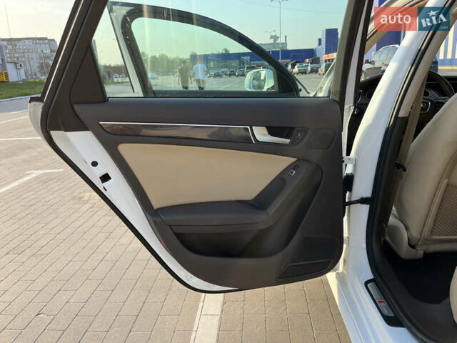 Белый Ауди А4, объемом двигателя 1.98 л и пробегом 192 тыс. км за 11500 $, фото 14 на Automoto.ua