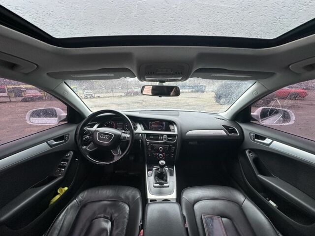 Білий Ауді А4, об'ємом двигуна 2 л та пробігом 170 тис. км за 13999 $, фото 5 на Automoto.ua