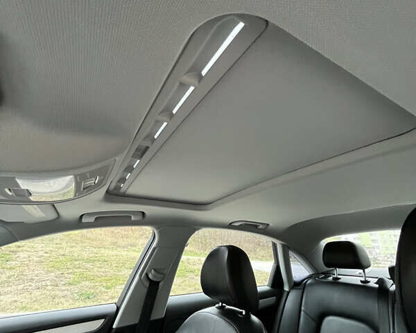 Білий Ауді А4, об'ємом двигуна 1.98 л та пробігом 200 тис. км за 12000 $, фото 20 на Automoto.ua