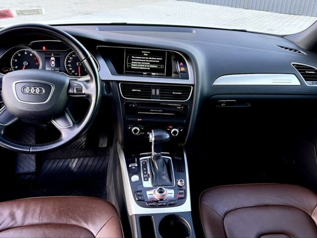 Ауді А4 2013 у Володимир-Волинський на Automoto.ua Білий Ауді А4, об'ємом двигуна 1.98 л та пробігом 225 тис. км за 12490 $, фото 4 на Automoto.ua