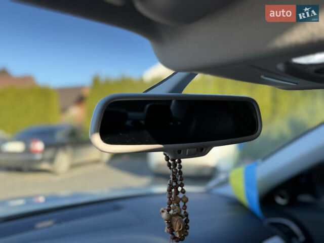 Белый Ауди А4, объемом двигателя 2 л и пробегом 200 тыс. км за 13800 $, фото 46 на Automoto.ua