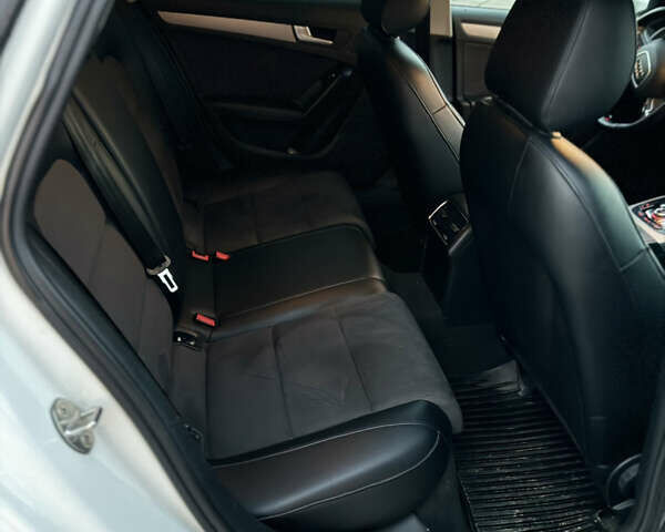 Белый Ауди А4, объемом двигателя 1.97 л и пробегом 298 тыс. км за 11600 $, фото 17 на Automoto.ua